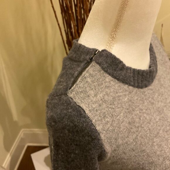 NWOT J. Crew 100% wool sweater 🤍 - Picture 4 of 13